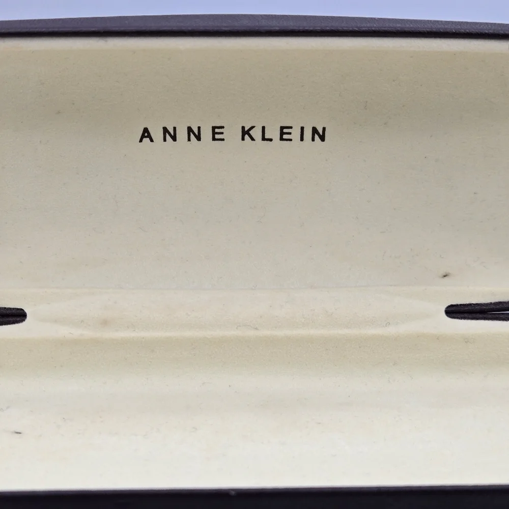 Anne Klein Glasses Clamshell Case in Brown